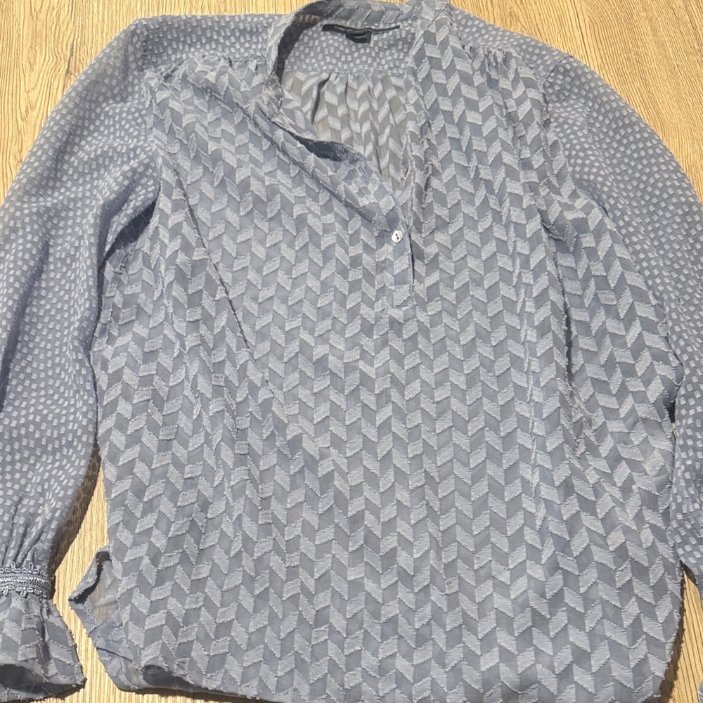 French Connection Textured Gray Top